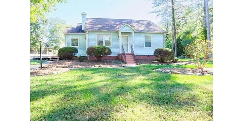 3 Bedroom Home in Hickory - $310,000