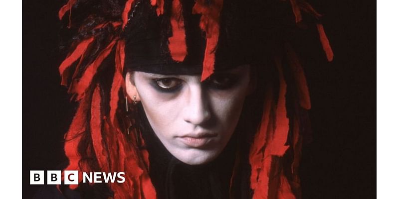 Unseen photos of Pete Burns to go on display in home village