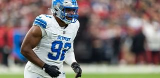 How should the Lions replace Marcus Davenport?