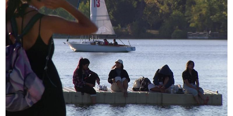 Some Minnesotans rejoice extended summer temperatures