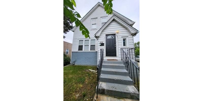 6 Bedroom Home in North Chicago - $220,000