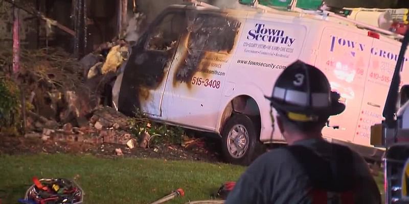 Officials: 2 dogs killed after van crashes, home explodes