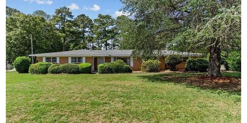 3 Bedroom Home in Dothan - $231,500