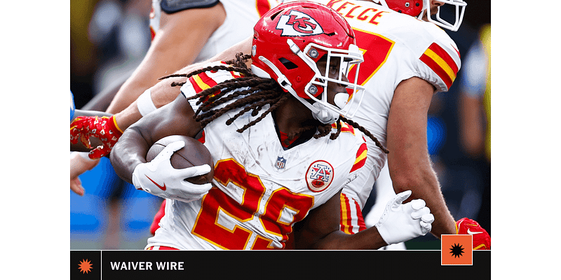 Fantasy football Week 5 waiver wire: Streamers, Kareem Hunt, Dontayvion Wicks and more