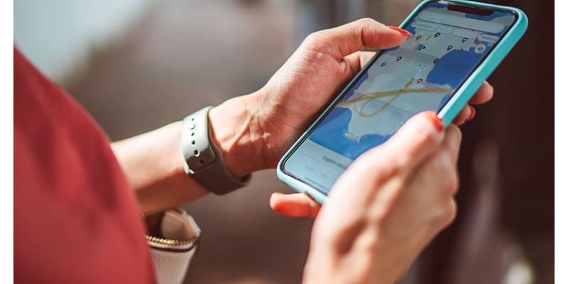 Is It Healthy For Couples To Share Their Location? Here's What Therapists Say