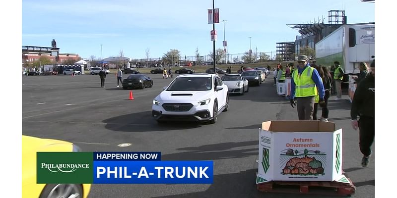 6th Annual Phil-A-Trunk Food Drive rolls through South Philadelphia