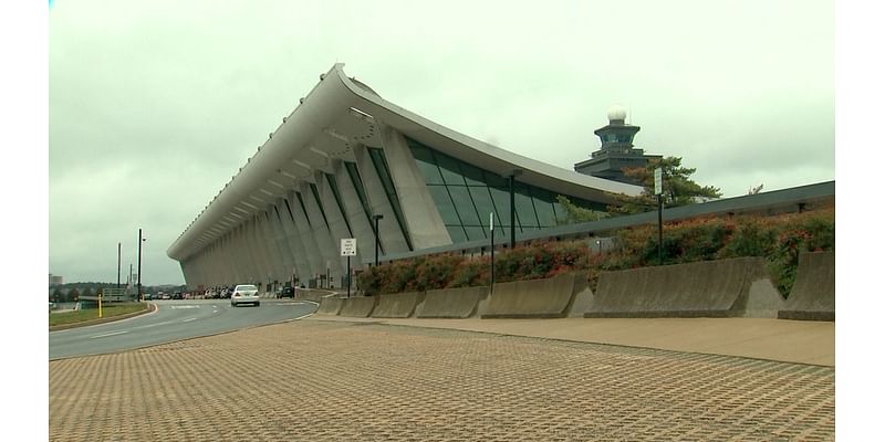 Alaska Airlines flight tire malfunction left debris on Dulles International Airport runway