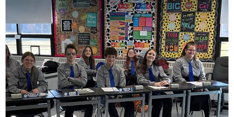 Princeton High School Junior Varsity scholastic bowl team wins 5 matches at Limestone