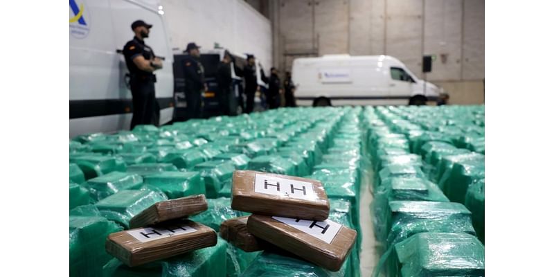 Spanish National Police seize 13 tons of cocaine hidden in banana containers