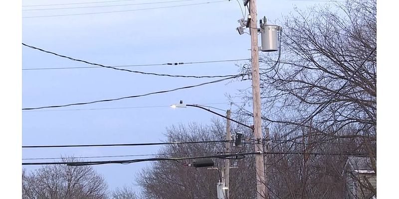 Power outage hits two polling locations in NE Ohio