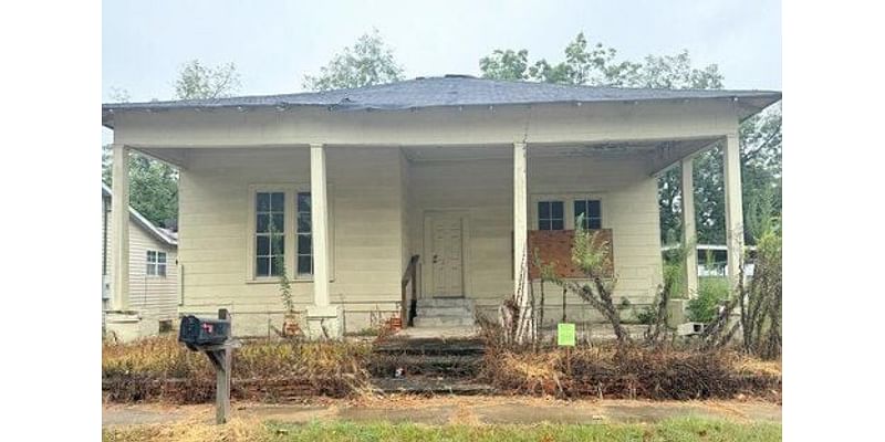 3 Bedroom Home in Dothan - $32,900