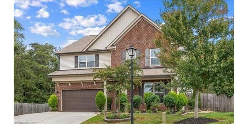 5 Bedroom Home in Greensboro - $499,950