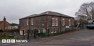 Mothballed Hutton Primary school set for permanent closure