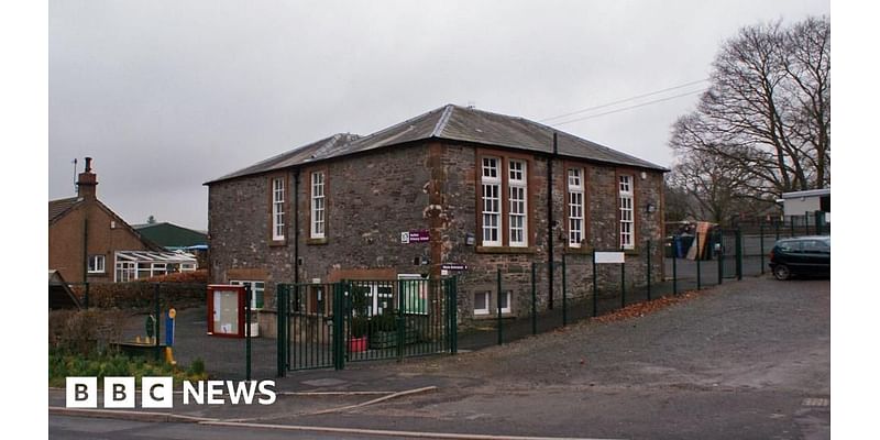 Mothballed Hutton Primary school set for permanent closure