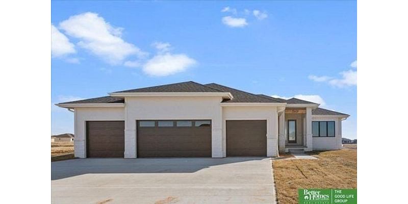 5 Bedroom Home in Elkhorn - $589,900