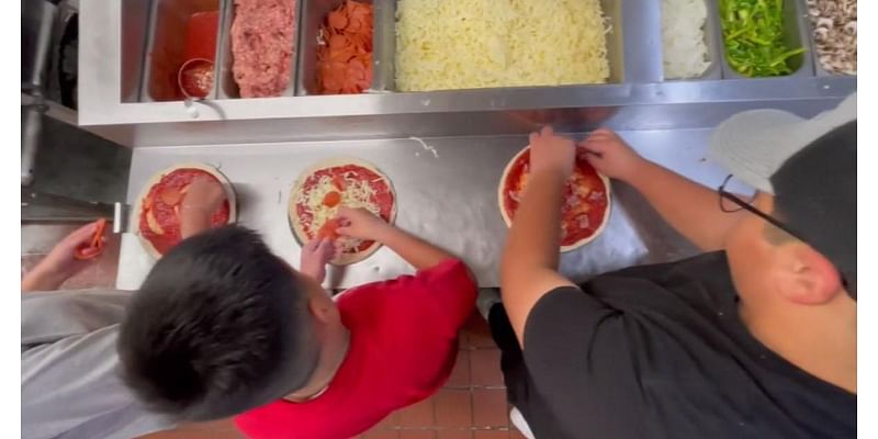 Chicago pizzeria helping CPS students get on-the-job training in the kitchen