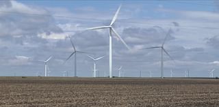 Woodbury County Board of Supervisors discusses wind energy ordinance