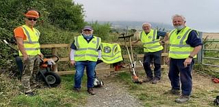 Locals begin ‘direct activism’ in bid to reopen Bray to Greystones Cliff Walk