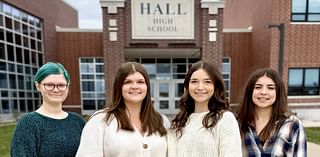 4 Hall High School students named Illinois State Scholars