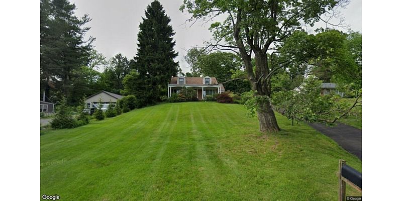 Sale closed in York: $335,000 for a three-bedroom home