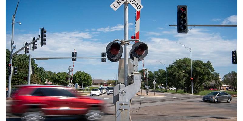 City Hall: Lincoln officials want to enlist UNL to solve traffic snarls at railroad crossing