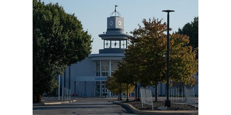 3 years after plan to redevelop Lafayette Square revealed, little change at mall site