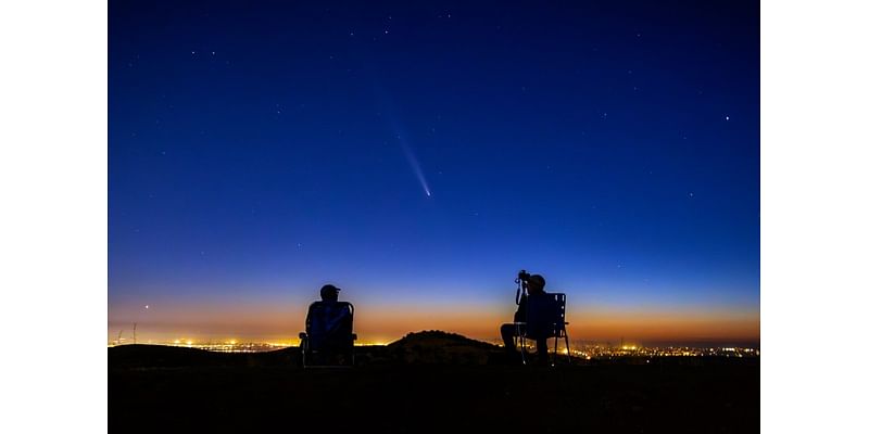 Overwhelmed by election incivility? Check out a rare comet or the year’s brightest moon this week