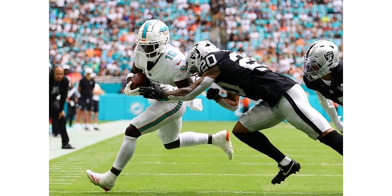 Dolphins' aerial attack downs Raiders