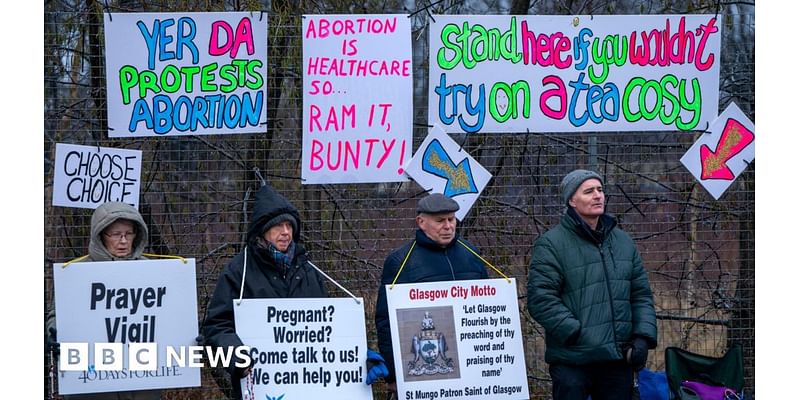 'Crucial day' for reproductive rights as buffer zones go live