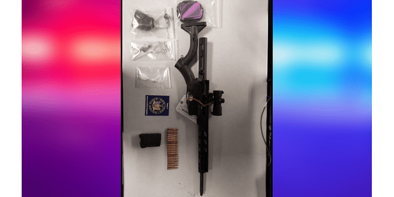 NYSP: Batavia man found intoxicated with rifle inside car