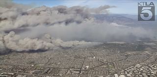 Photos: Mountain Fire threatens homes, property in Ventura County