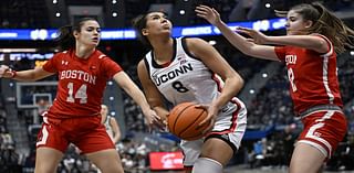 Freshmen El Alfy, Strong score 17 points each as No. 2 UConn routs BU 86-32