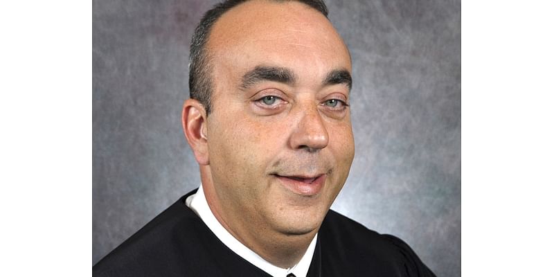 Sheriff charged with murder in shooting of judge in his chambers