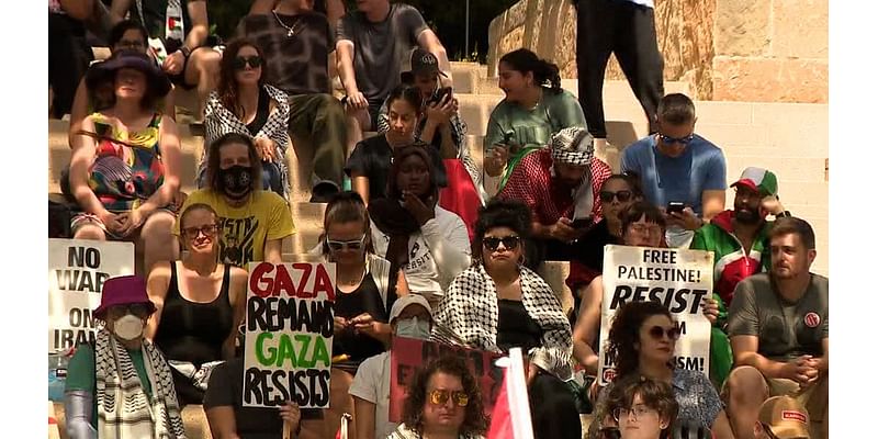 Pro-Palestine protestors disrupt traffic near City Hall