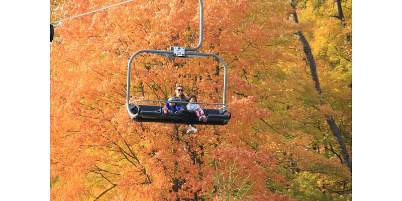 Crystal Mountain's fall chairlift rides show off colors with sweeping 4-county view