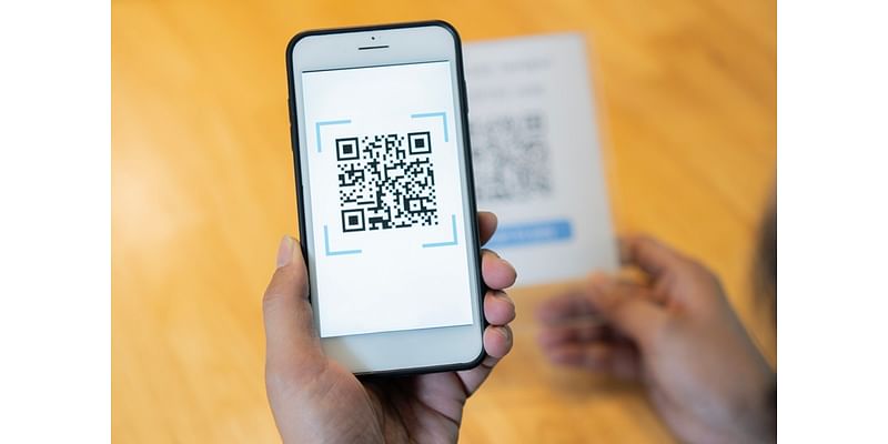 California high school requiring students to scan QR codes to leave class