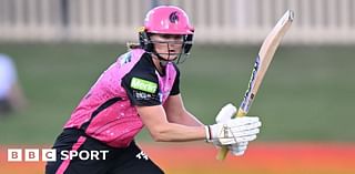 WBBL 2024: Ellyse Perry hits 86 as Sydney Sixers beat Hobart Hurricanes