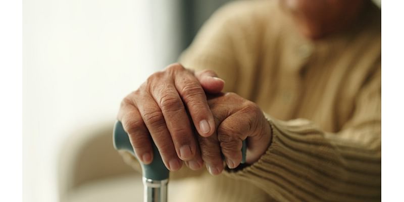 Millions of aging Americans are facing dementia by themselves