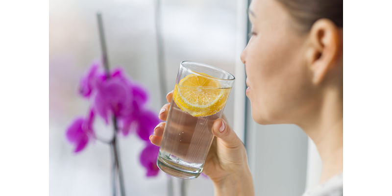 Alkaline Water Claims: Is It Really Better for Detoxing?