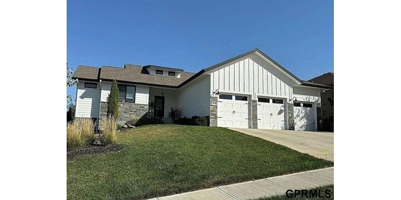 5 Bedroom Home in Omaha - $559,900