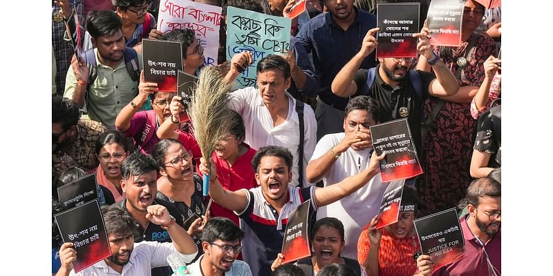 "Compelled To...": Bengal Doctors Resume Strike Over RG Kar Hospital Killing