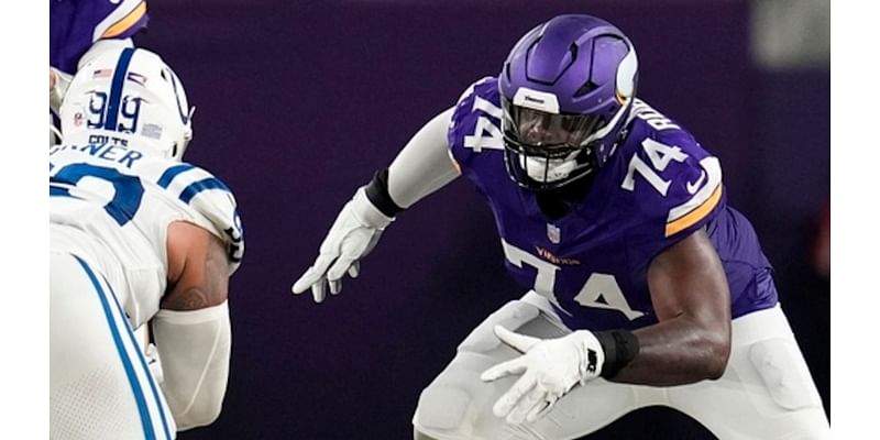 Cam Robinson delivers game-ball performance after 2 practices with Vikings