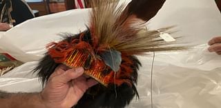 Oglala Sioux Tribe receives two 19th century headdresses from museum in Barre, Mass.