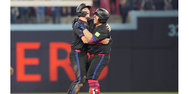 Alejandro Kirk's winning hit in 11th inning pushes Blue Jays past Cardinals 4-3