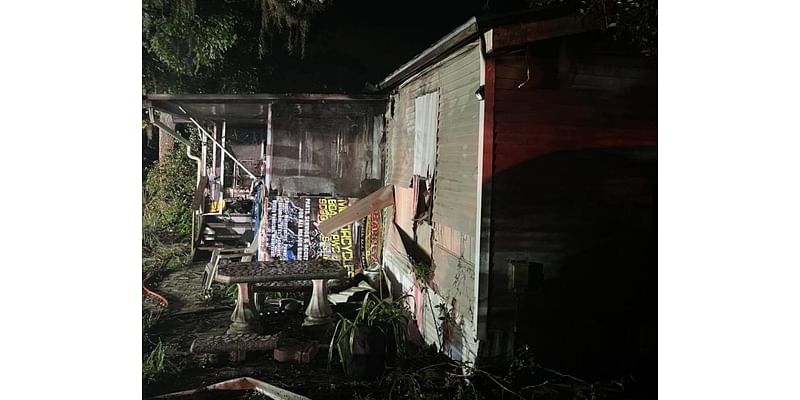 Firefighter hospitalized after mobile home fire in Brooksville