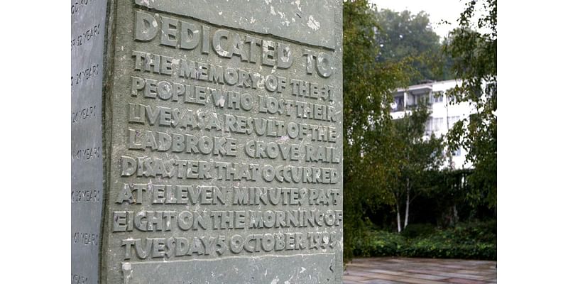 Flowers laid at Ladbroke Grove rail disaster memorial to honour those killed