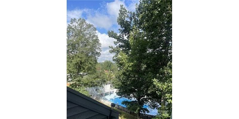 1 Bedroom Home in Hickory - $1,250