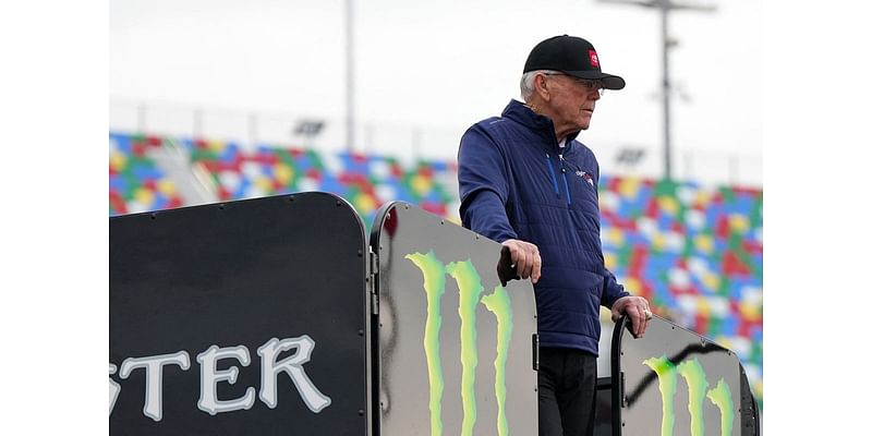 HMS Legend Blames Himself As He Hands Joe Gibbs’ Star the ‘Most Disrespected Driver’ Tag