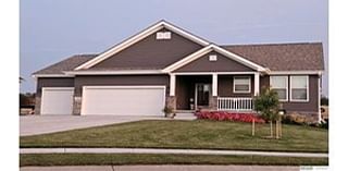 4 Bedroom Home in Plattsmouth - $439,000