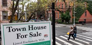 Manhattan is now a 'buyer's market' as real estate prices fall and inventory rises
